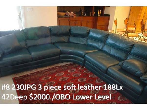  3 piece leather sectional (Wynstone North Barring