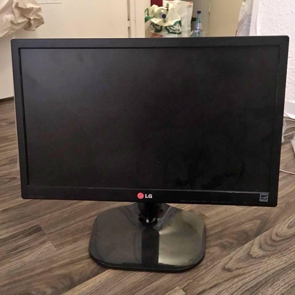 LG Monitor 19M45D
