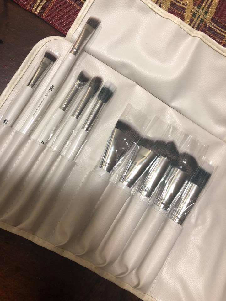 AOA makeup brushe sets