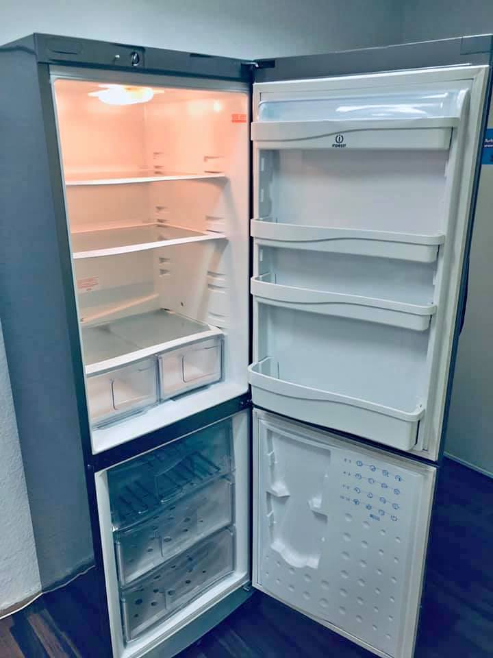 Indesit Kühlschrank Edelstahl A Klasse Top Zustand