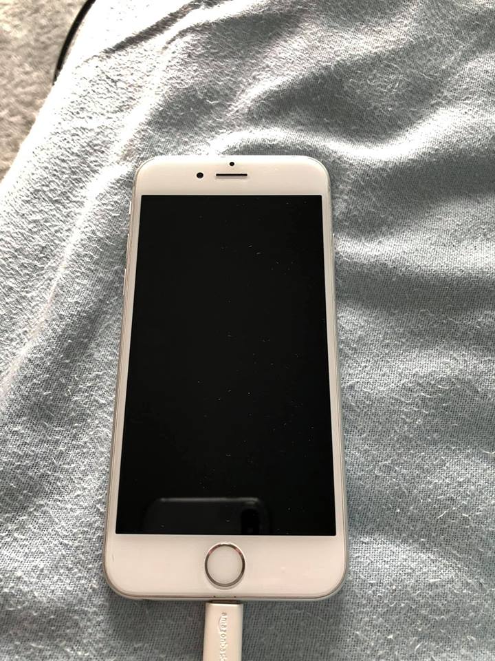 iPhone 6s - 64GB - Silver - Unlocked