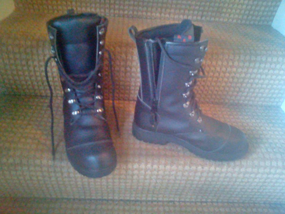motorcycle boots 8