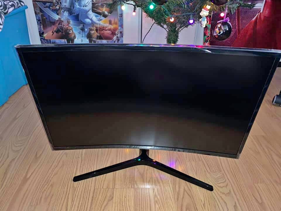 Samsung 27 Inch Curved Monitor 1080p
